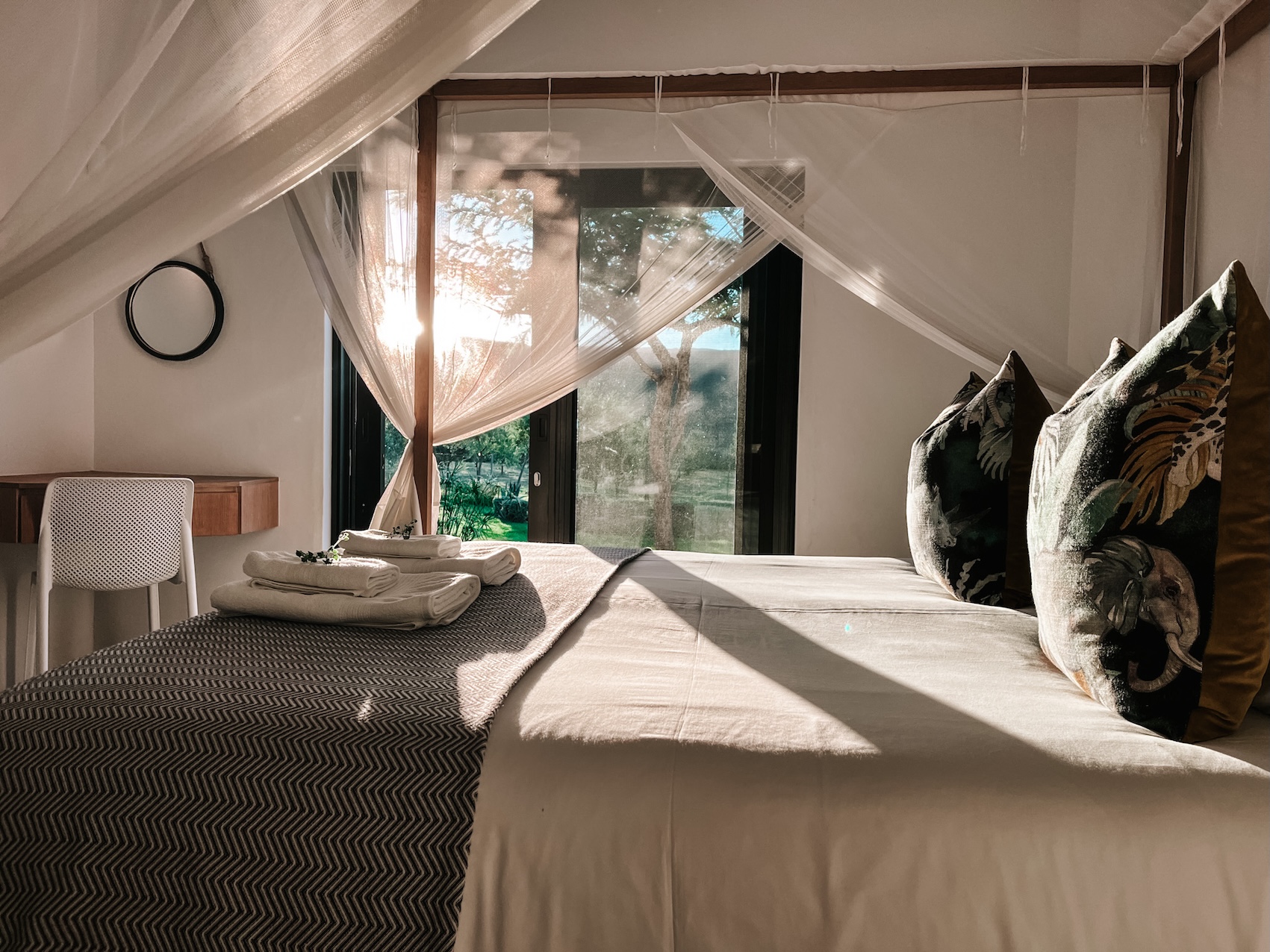 Laughing Dove bedroom